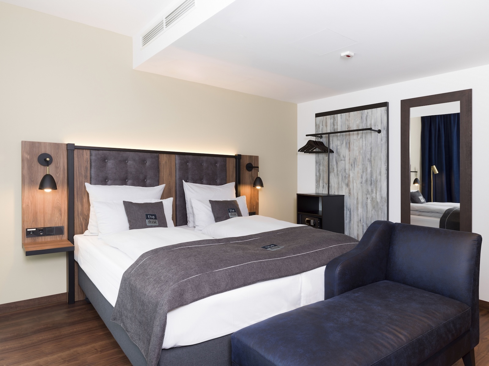 Niu Saddle Fürth room
